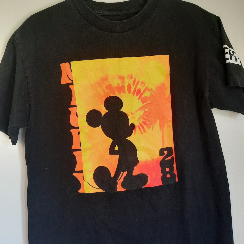 Med Neff Mickey mouse t-shirt